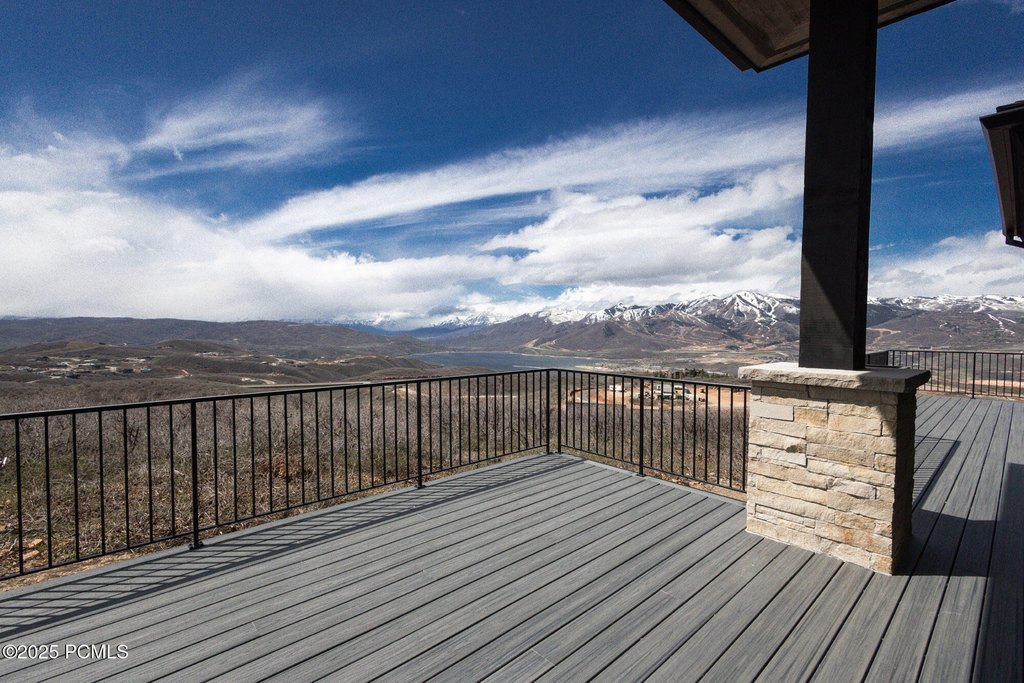 Hideout, Utah, 84036, United States, 5 Bedrooms Bedrooms, ,4.5 BathroomsBathrooms,Residential,Forsale,2004200