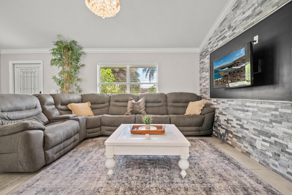 Loxahatchee, Florida, 33470, United States, 3 Bedrooms Bedrooms, ,2 BathroomsBathrooms,Residential,Forsale,2009911