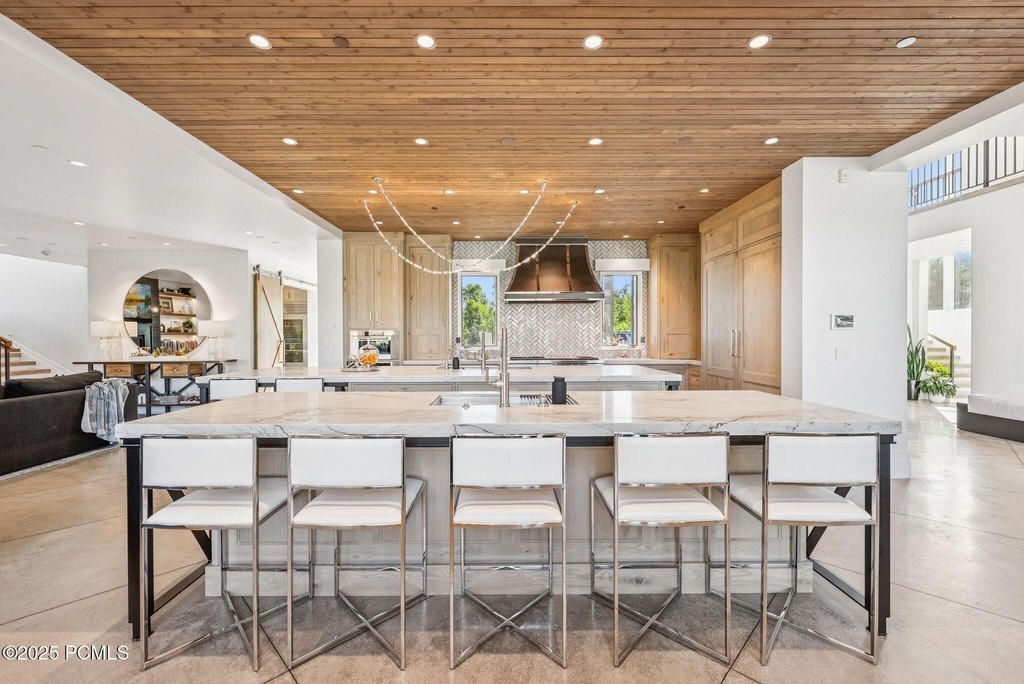 Park City, Utah, 84098, United States, 6 Bedrooms Bedrooms, ,7.5 BathroomsBathrooms,Residential,Forsale,2000234