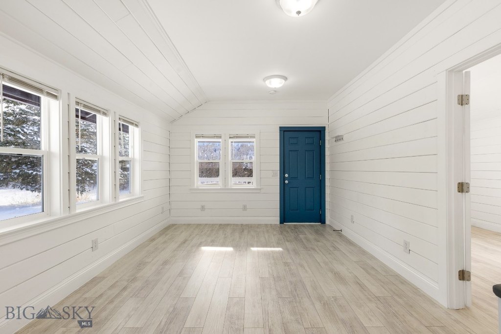 Bozeman, Montana, 59718, United States, 4 Bedrooms Bedrooms, ,2 BathroomsBathrooms,Residential,Forsale,1986976