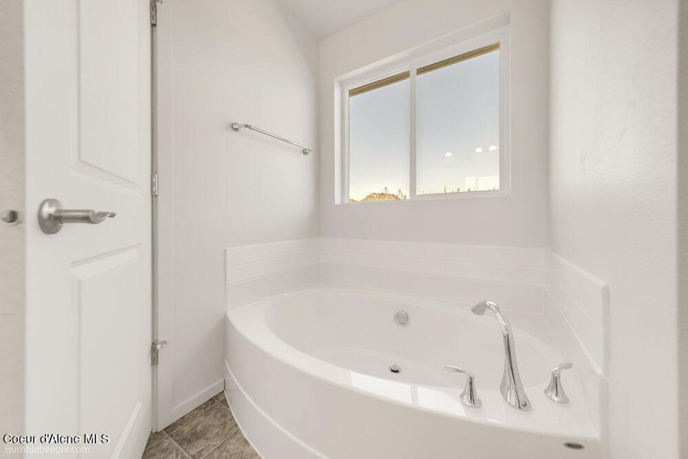 Post Falls, Idaho, 83854, United States, 3 Bedrooms Bedrooms, ,2 BathroomsBathrooms,Residential,Forsale,1984545