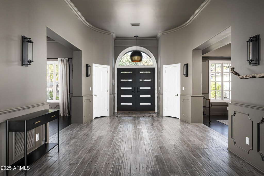 Paradise Valley, Arizona, 85253, United States, 5 Bedrooms Bedrooms, ,7 BathroomsBathrooms,Residential,Forsale,1971066