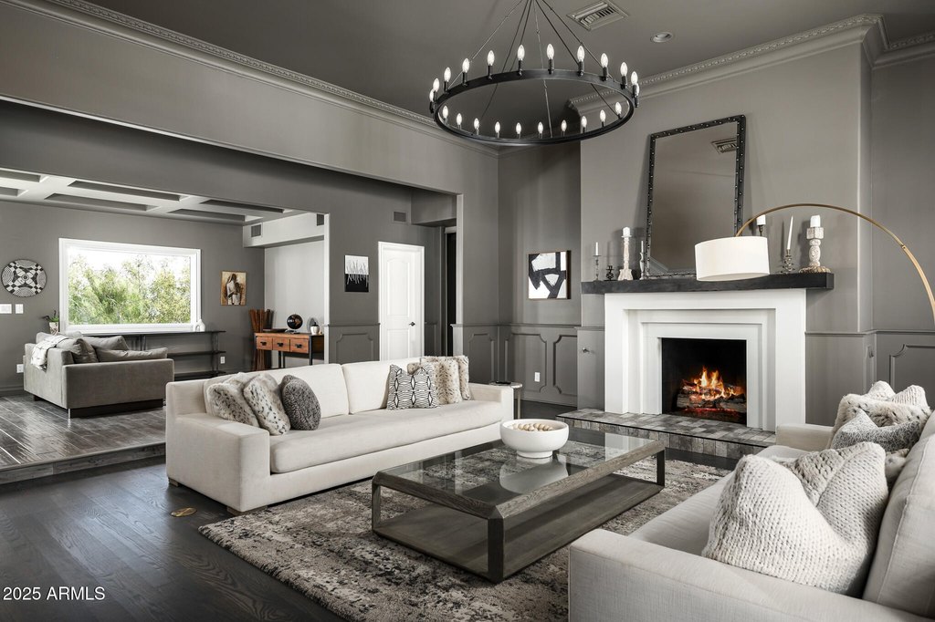 Paradise Valley, Arizona, 85253, United States, 5 Bedrooms Bedrooms, ,7 BathroomsBathrooms,Residential,Forsale,1971066