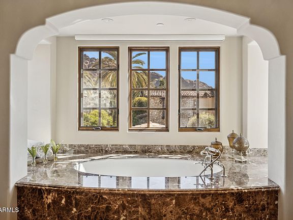 Paradise Valley, Arizona, 85253, United States, 4 Bedrooms Bedrooms, ,4 BathroomsBathrooms,Residential,Forsale,1953473