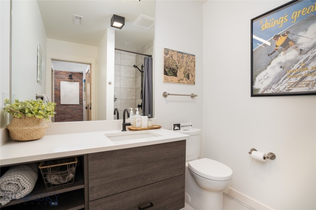 Bozeman, Montana, 59715, United States, 2 Bedrooms Bedrooms, ,2 BathroomsBathrooms,Residential,Forsale,1986972