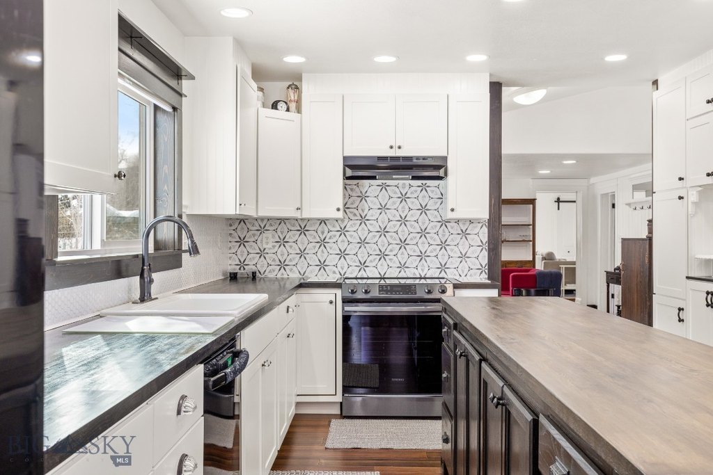 Bozeman, Montana, 59718, United States, 4 Bedrooms Bedrooms, ,2 BathroomsBathrooms,Residential,Forsale,1986976