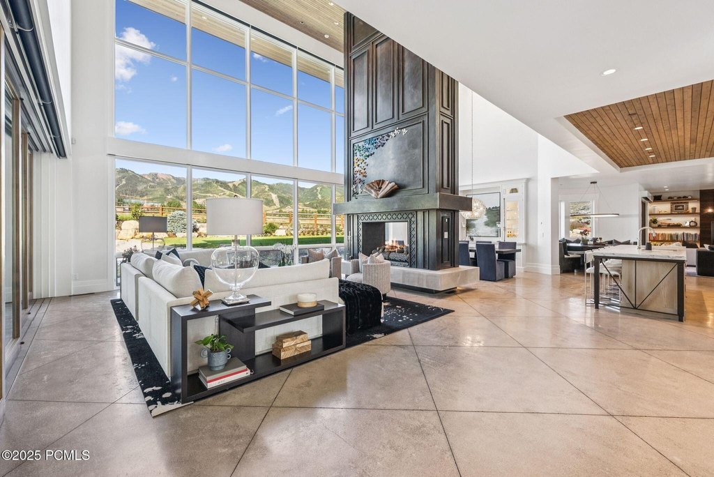 Park City, Utah, 84098, United States, 6 Bedrooms Bedrooms, ,7.5 BathroomsBathrooms,Residential,Forsale,2000234