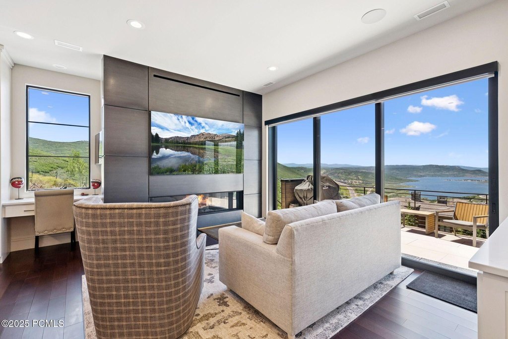 Kamas, Utah, 84036, United States, 4 Bedrooms Bedrooms, ,4.5 BathroomsBathrooms,Residential,Forsale,2000241