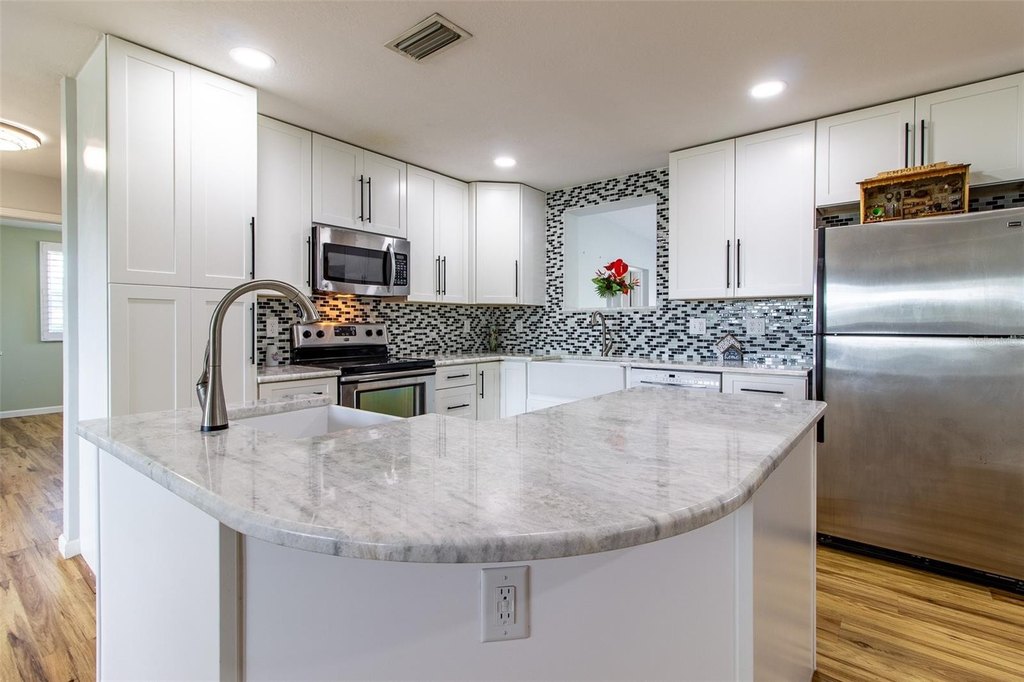 OCALA, Florida, 34476, United States, 3 Bedrooms Bedrooms, ,2 BathroomsBathrooms,Residential,Forsale,1969795