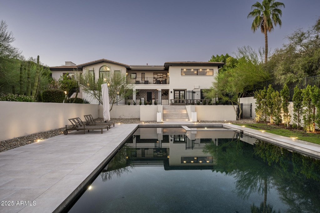 Paradise Valley, Arizona, 85253, United States, 5 Bedrooms Bedrooms, ,7 BathroomsBathrooms,Residential,Forsale,1971066