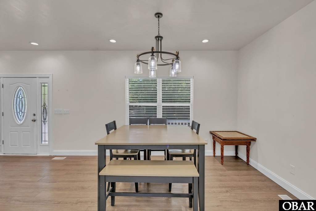 Hertford, North Carolina, 27944, United States, 4 Bedrooms Bedrooms, ,3.5 BathroomsBathrooms,Residential,Forsale,1964342