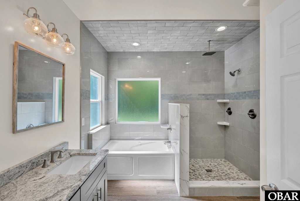 Hertford, North Carolina, 27944, United States, 4 Bedrooms Bedrooms, ,3.5 BathroomsBathrooms,Residential,Forsale,1964342