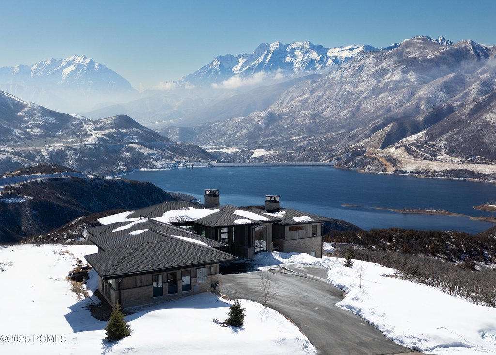 Hideout, Utah, 84036, United States, 5 Bedrooms Bedrooms, ,4.5 BathroomsBathrooms,Residential,Forsale,2004200