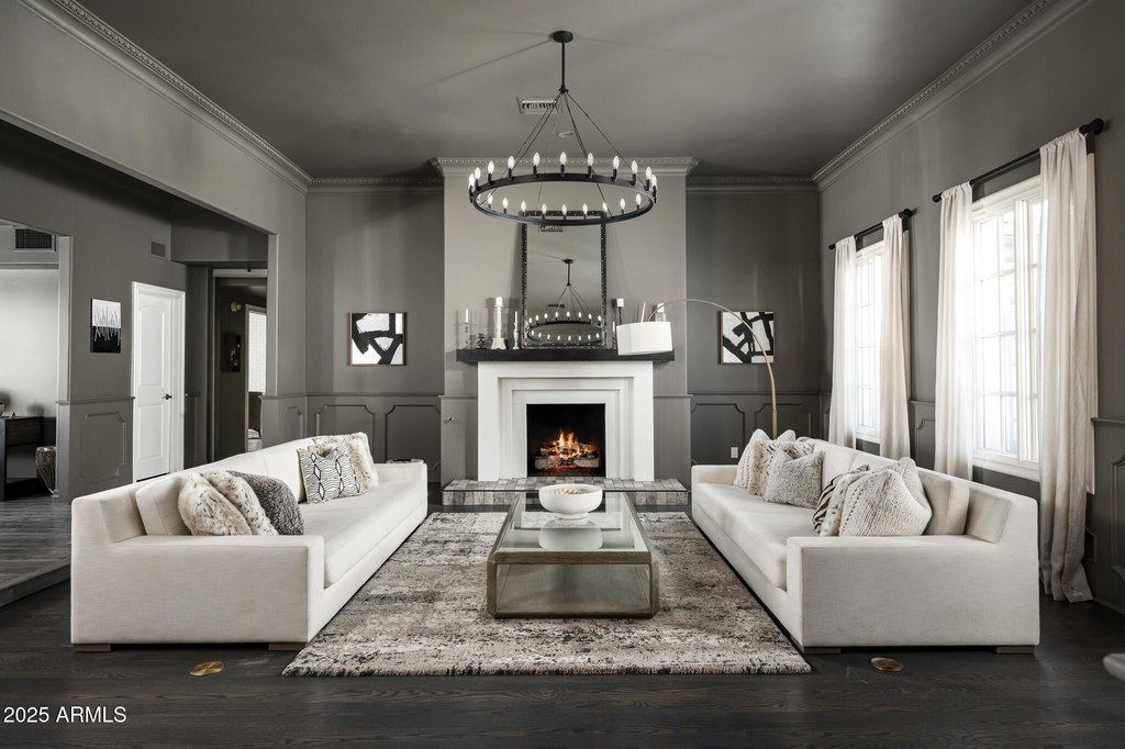 Paradise Valley, Arizona, 85253, United States, 5 Bedrooms Bedrooms, ,7 BathroomsBathrooms,Residential,Forsale,1971066