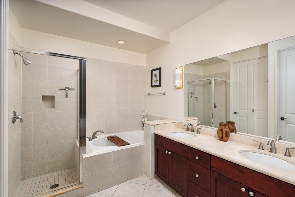 Waikoloa, Hawaii, 96738, United States, 2 Bedrooms Bedrooms, ,2 BathroomsBathrooms,Residential,Forsale,1989829