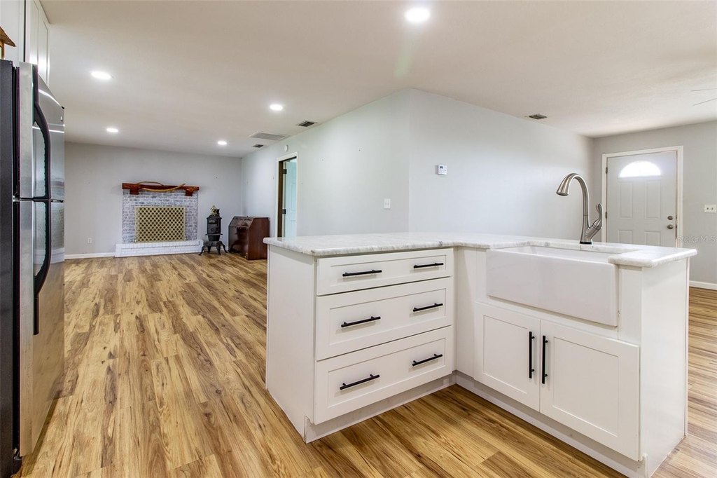 OCALA, Florida, 34476, United States, 3 Bedrooms Bedrooms, ,2 BathroomsBathrooms,Residential,Forsale,1969795