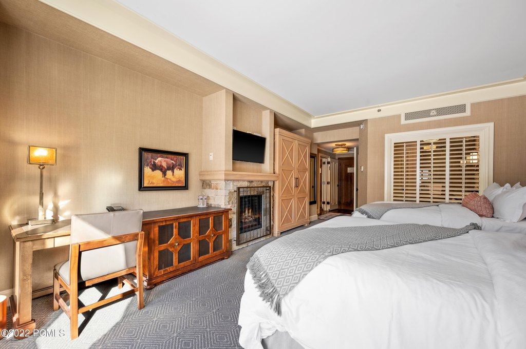 Park City, Utah, 84060, United States, 3 Bedrooms Bedrooms, ,3.5 BathroomsBathrooms,Residential,Forsale,2000243