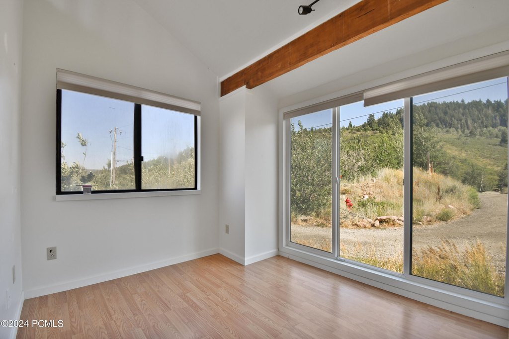 Park City, Utah, 84098, United States, 2 Bedrooms Bedrooms, ,2 BathroomsBathrooms,Residential,Forsale,2004731