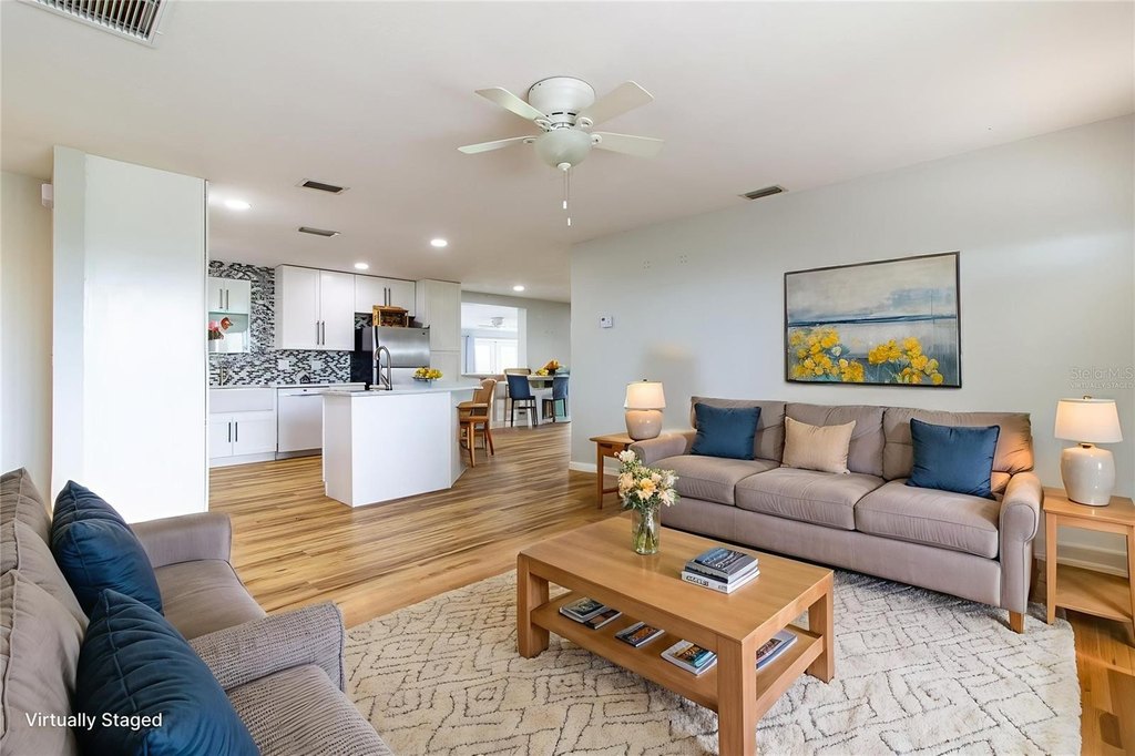 OCALA, Florida, 34476, United States, 3 Bedrooms Bedrooms, ,2 BathroomsBathrooms,Residential,Forsale,1969795