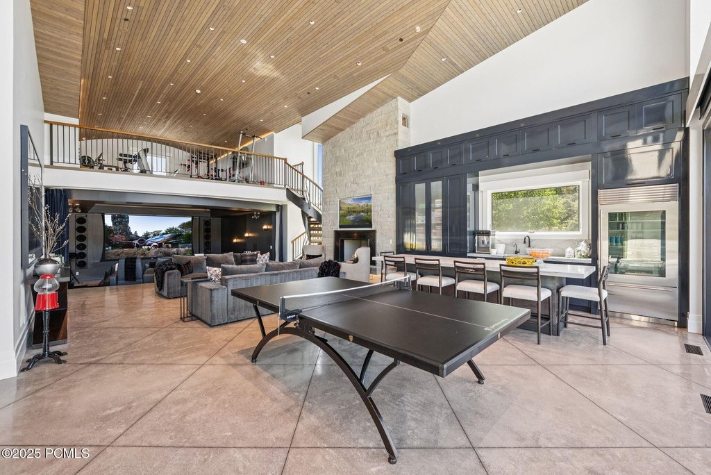 Park City, Utah, 84098, United States, 6 Bedrooms Bedrooms, ,7.5 BathroomsBathrooms,Residential,Forsale,2000234