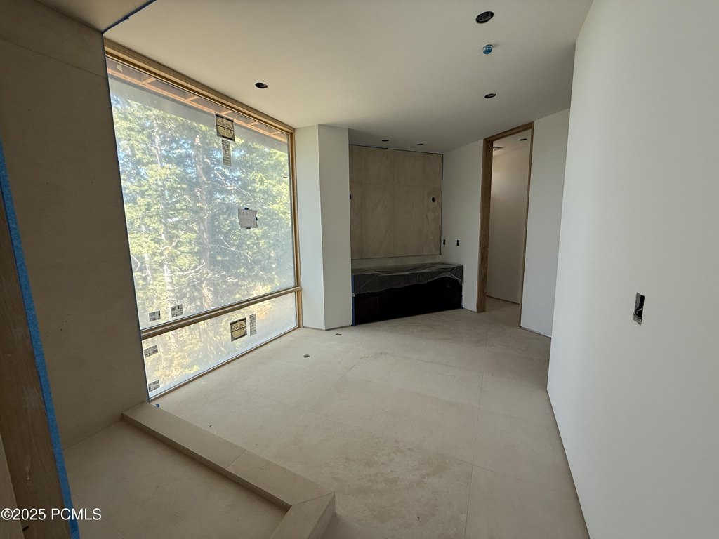 Park City, Utah, 84060, United States, 6 Bedrooms Bedrooms, ,7.5 BathroomsBathrooms,Residential,Forsale,2000251