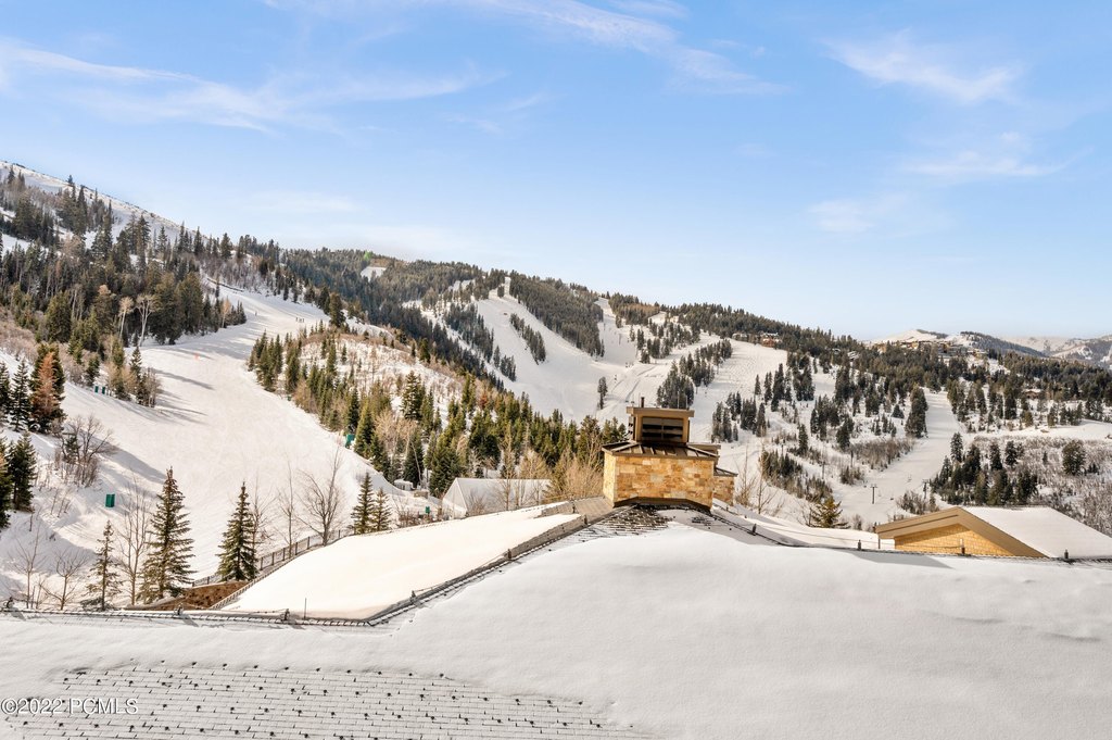 Park City, Utah, 84060, United States, 3 Bedrooms Bedrooms, ,3.5 BathroomsBathrooms,Residential,Forsale,2000243