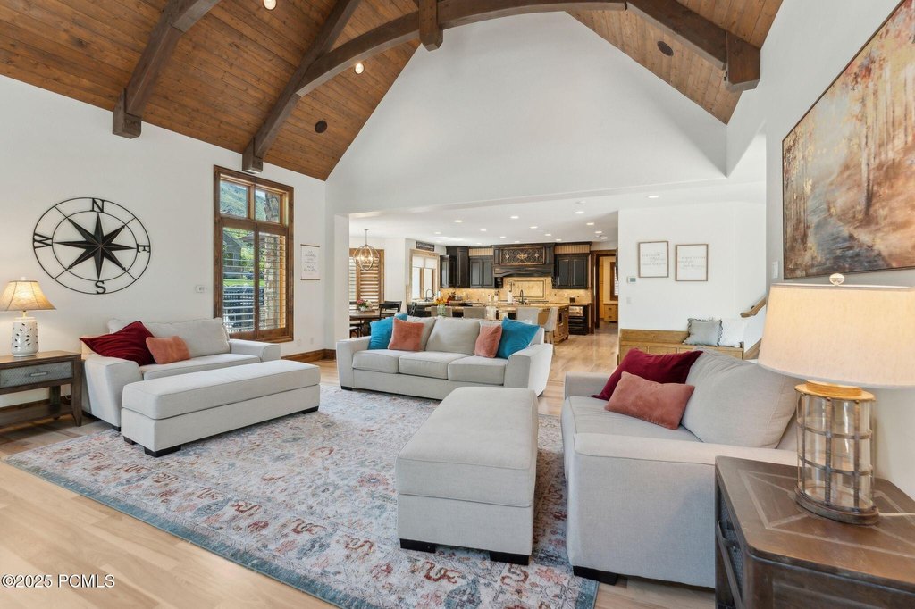 Sandy, Utah, 84092, United States, 7 Bedrooms Bedrooms, ,6.5 BathroomsBathrooms,Residential,Forsale,2004728