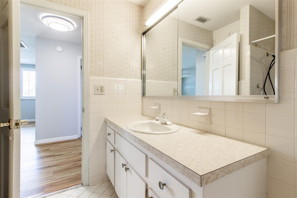 OCALA, Florida, 34476, United States, 3 Bedrooms Bedrooms, ,2 BathroomsBathrooms,Residential,Forsale,1969795