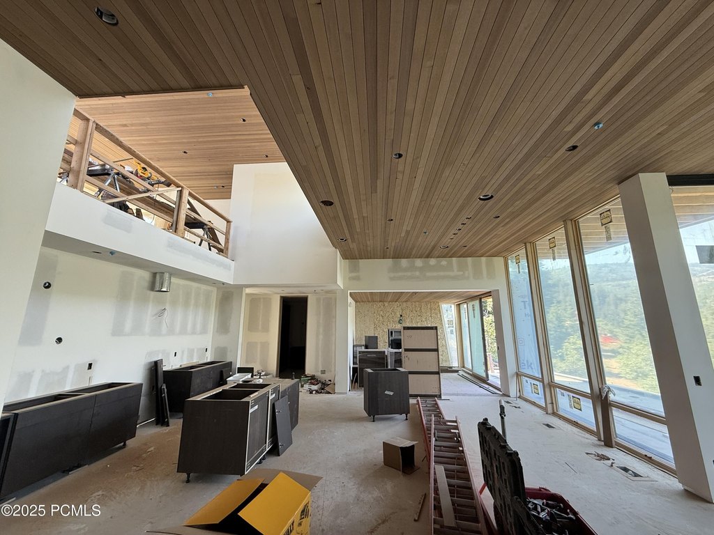 Park City, Utah, 84060, United States, 6 Bedrooms Bedrooms, ,7.5 BathroomsBathrooms,Residential,Forsale,2000251