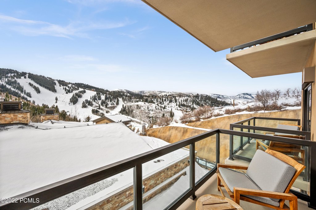 Park City, Utah, 84060, United States, 3 Bedrooms Bedrooms, ,3.5 BathroomsBathrooms,Residential,Forsale,2000243