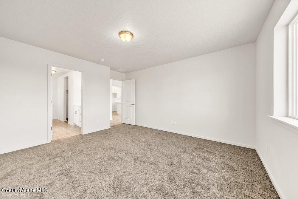 Post Falls, Idaho, 83854, United States, 3 Bedrooms Bedrooms, ,2 BathroomsBathrooms,Residential,Forsale,1984545