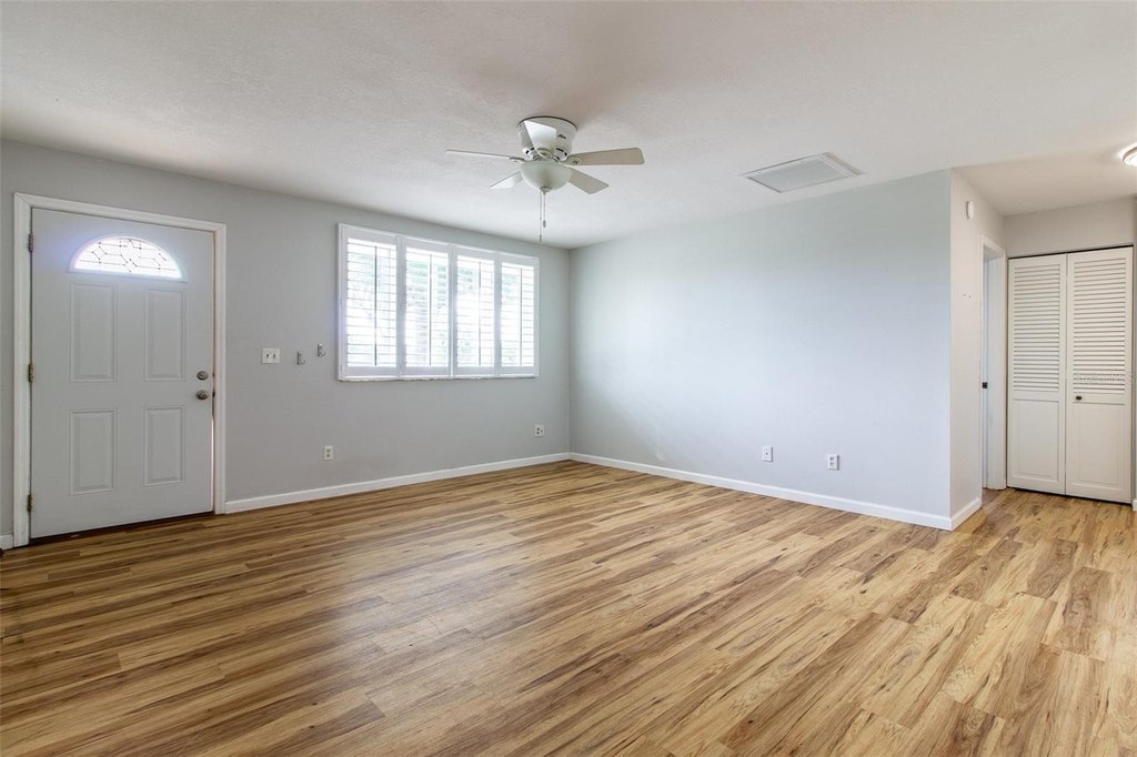 OCALA, Florida, 34476, United States, 3 Bedrooms Bedrooms, ,2 BathroomsBathrooms,Residential,Forsale,1969795