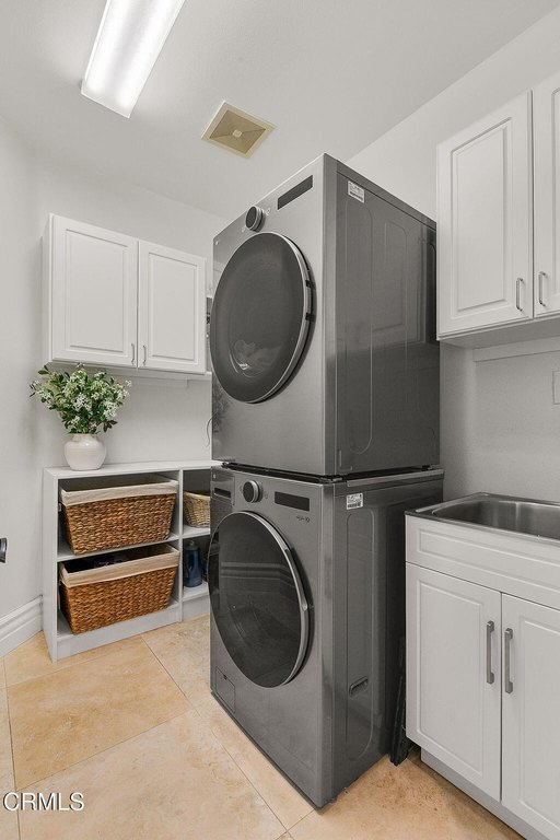 Santa Rosa Valley, California, 93012, United States, 5 Bedrooms Bedrooms, ,5.5 BathroomsBathrooms,Residential,Forsale,2004524