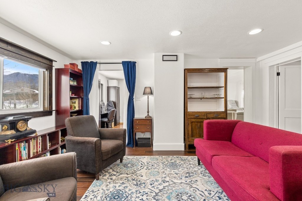 Bozeman, Montana, 59718, United States, 4 Bedrooms Bedrooms, ,2 BathroomsBathrooms,Residential,Forsale,1986976