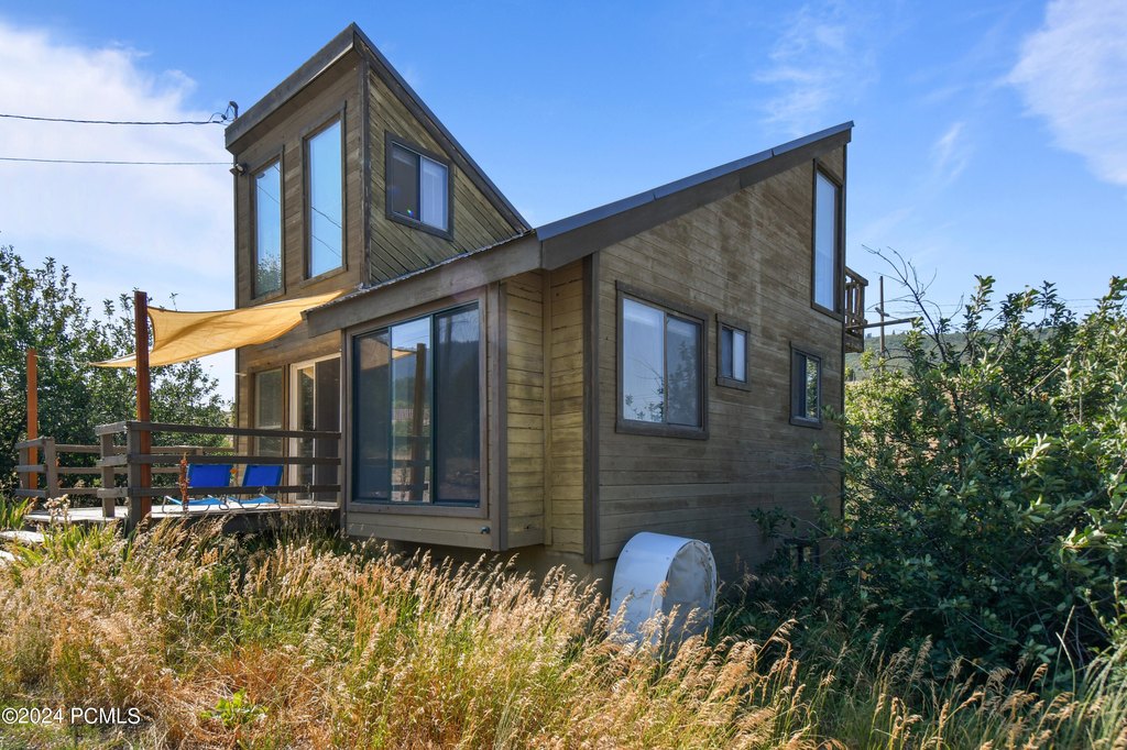 Park City, Utah, 84098, United States, 2 Bedrooms Bedrooms, ,2 BathroomsBathrooms,Residential,Forsale,2004731