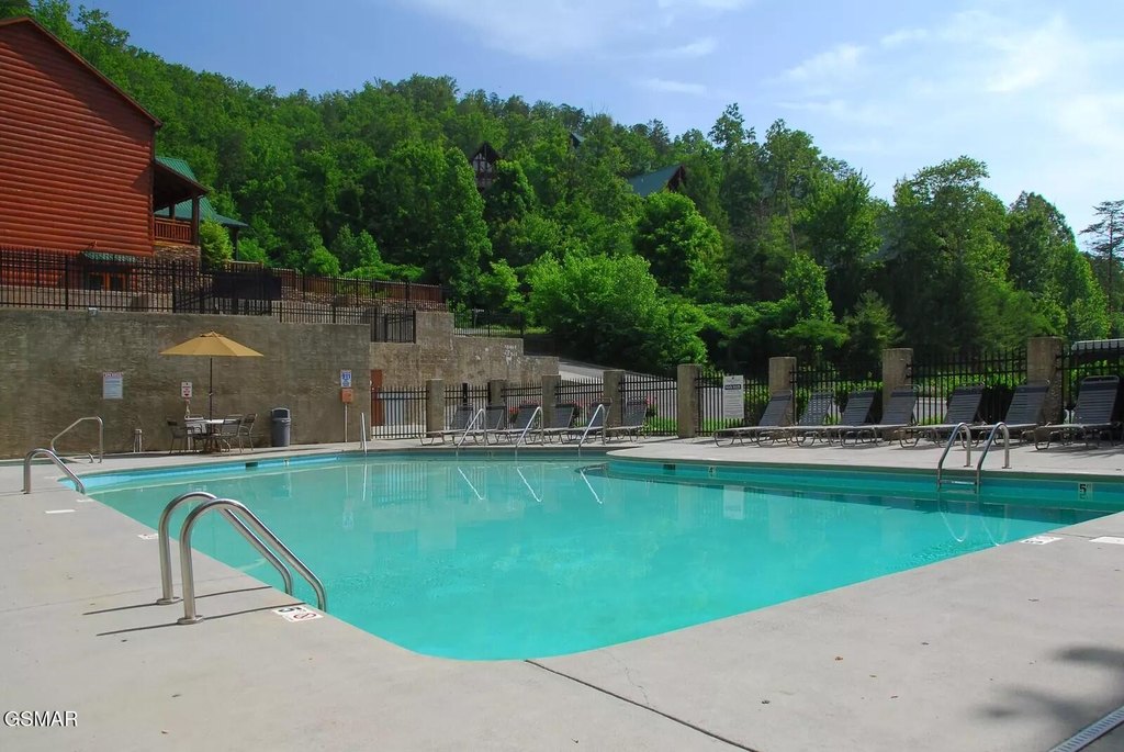 Pigeon Forge, Tennessee, 37863, United States, 2 Bedrooms Bedrooms, ,2 BathroomsBathrooms,Residential,Forsale,1973587