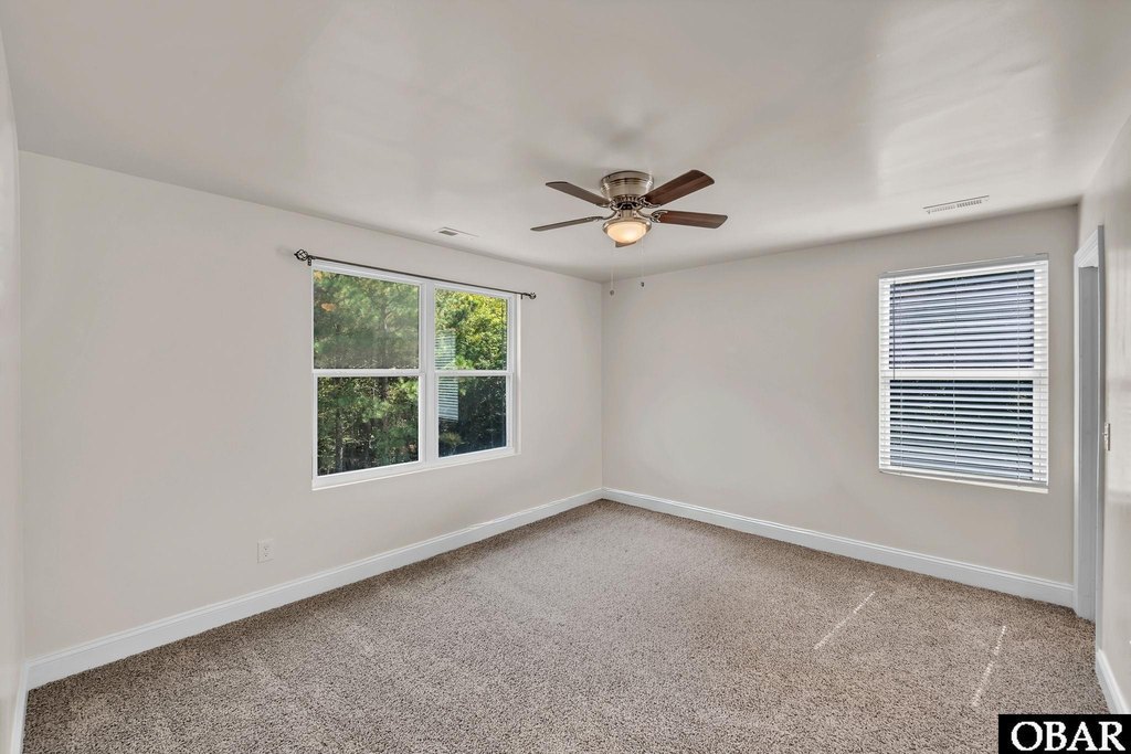 Hertford, North Carolina, 27944, United States, 4 Bedrooms Bedrooms, ,3.5 BathroomsBathrooms,Residential,Forsale,1964342