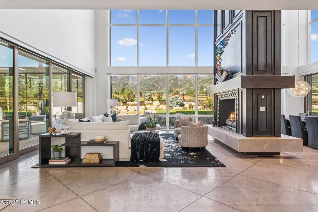 Park City, Utah, 84098, United States, 6 Bedrooms Bedrooms, ,7.5 BathroomsBathrooms,Residential,Forsale,2000234