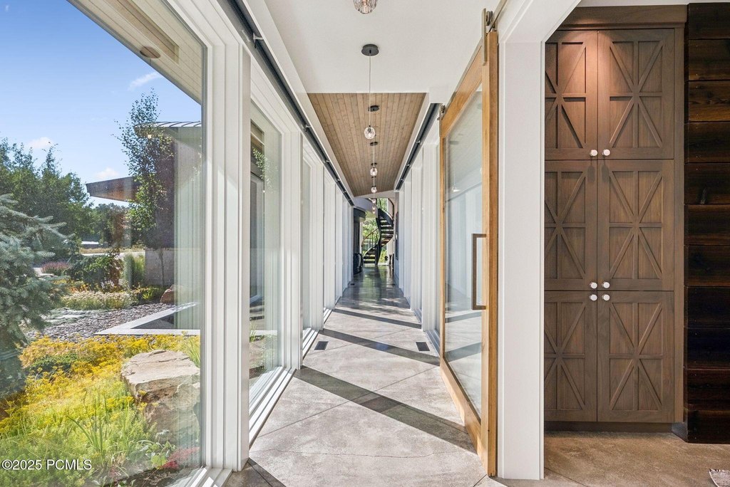 Park City, Utah, 84098, United States, 6 Bedrooms Bedrooms, ,7.5 BathroomsBathrooms,Residential,Forsale,2000234