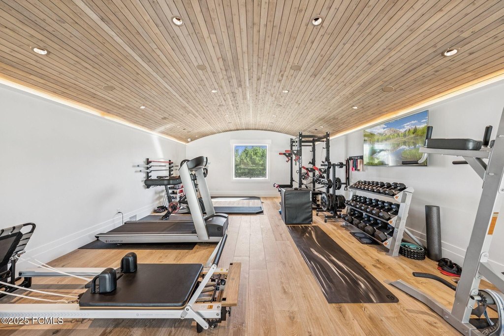 Park City, Utah, 84098, United States, 6 Bedrooms Bedrooms, ,7.5 BathroomsBathrooms,Residential,Forsale,2000234