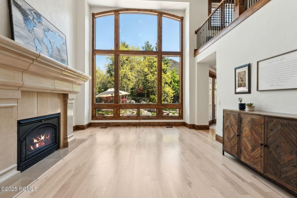 Sandy, Utah, 84092, United States, 7 Bedrooms Bedrooms, ,6.5 BathroomsBathrooms,Residential,Forsale,2004728