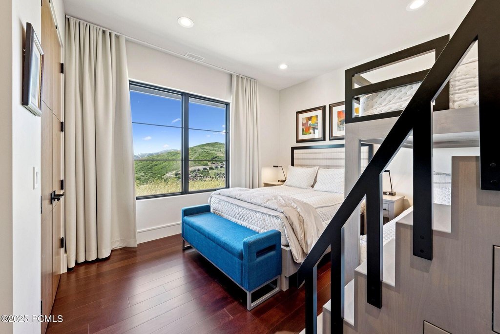 Kamas, Utah, 84036, United States, 4 Bedrooms Bedrooms, ,4.5 BathroomsBathrooms,Residential,Forsale,2000241