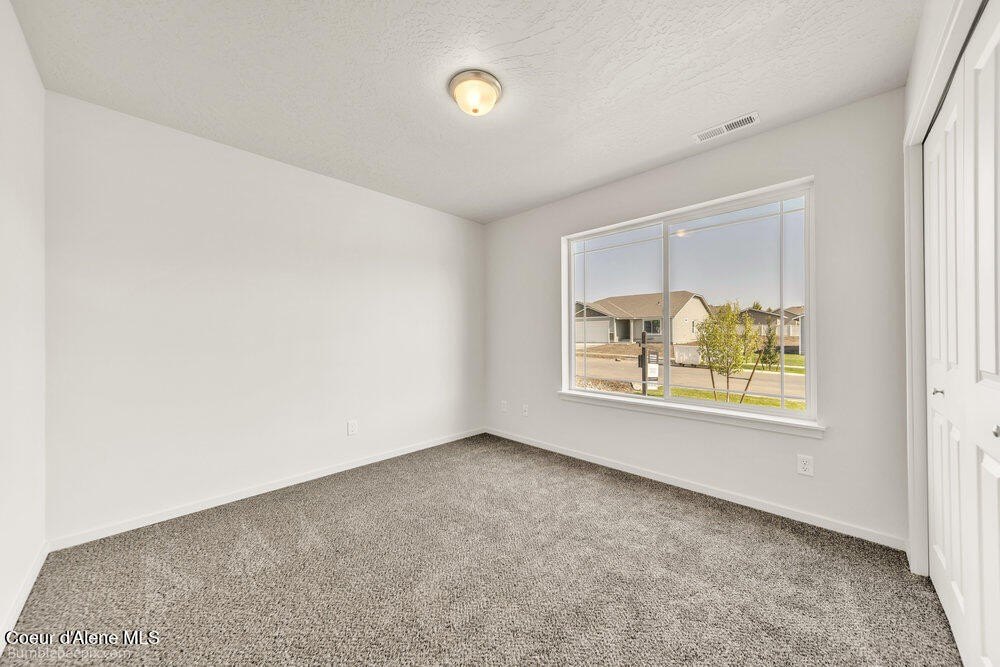 Post Falls, Idaho, 83854, United States, 3 Bedrooms Bedrooms, ,2 BathroomsBathrooms,Residential,Forsale,1984545