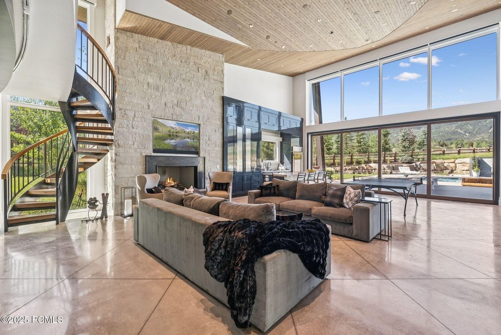 Park City, Utah, 84098, United States, 6 Bedrooms Bedrooms, ,7.5 BathroomsBathrooms,Residential,Forsale,2000234