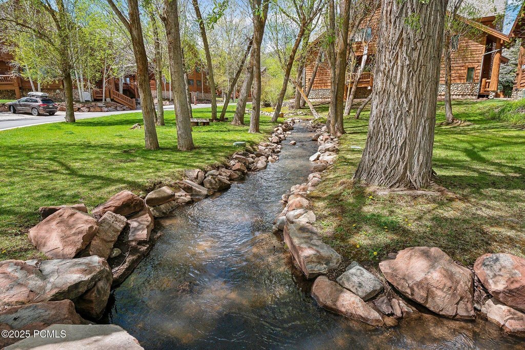 Park City, Utah, 84098, United States, 2 Bedrooms Bedrooms, ,2.5 BathroomsBathrooms,Residential,Forsale,2004732