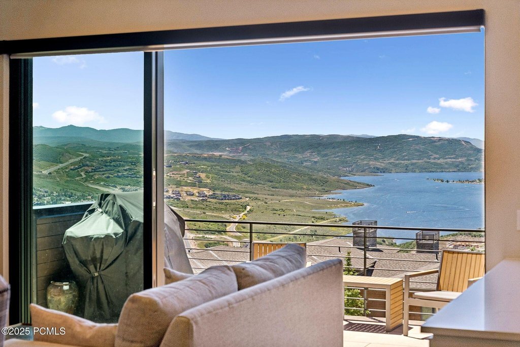 Kamas, Utah, 84036, United States, 4 Bedrooms Bedrooms, ,4.5 BathroomsBathrooms,Residential,Forsale,2000241