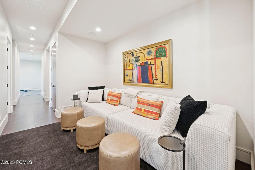 Kamas, Utah, 84036, United States, 4 Bedrooms Bedrooms, ,4.5 BathroomsBathrooms,Residential,Forsale,2000241