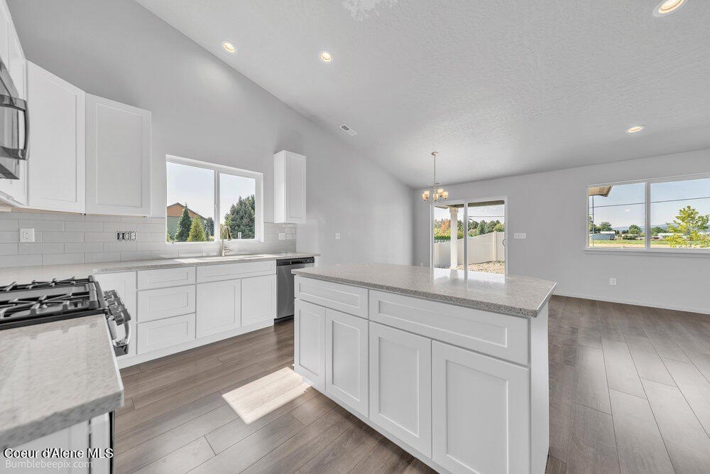 Post Falls, Idaho, 83854, United States, 4 Bedrooms Bedrooms, ,2 BathroomsBathrooms,Residential,Forsale,1984588