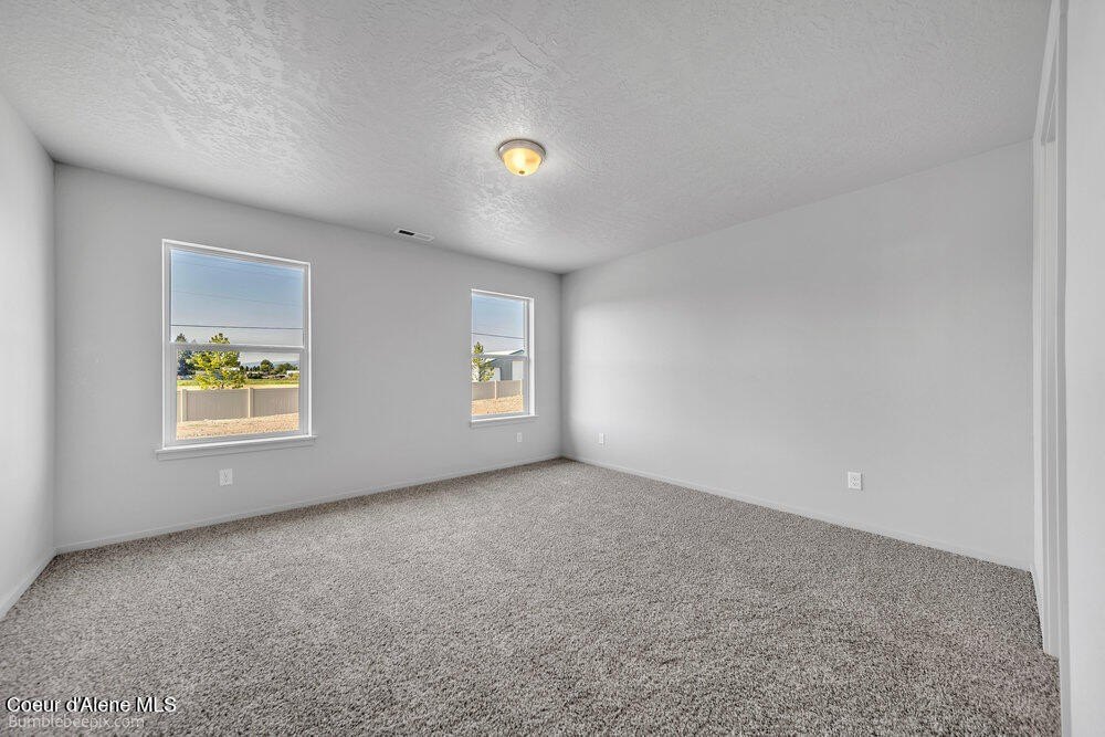 Post Falls, Idaho, 83854, United States, 4 Bedrooms Bedrooms, ,2 BathroomsBathrooms,Residential,Forsale,1984588