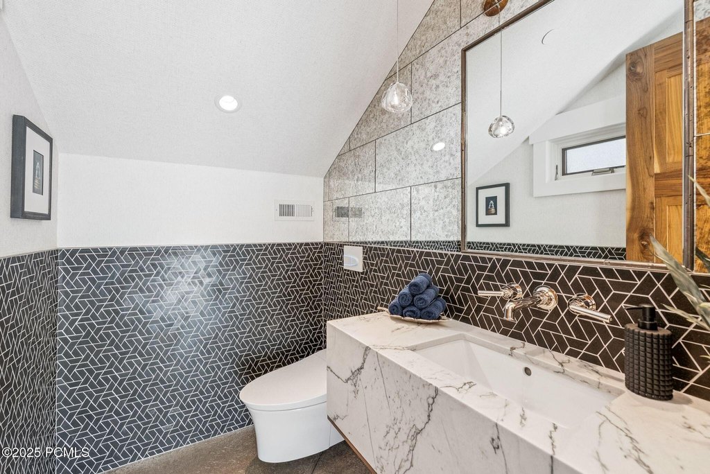 Park City, Utah, 84098, United States, 6 Bedrooms Bedrooms, ,7.5 BathroomsBathrooms,Residential,Forsale,2000234